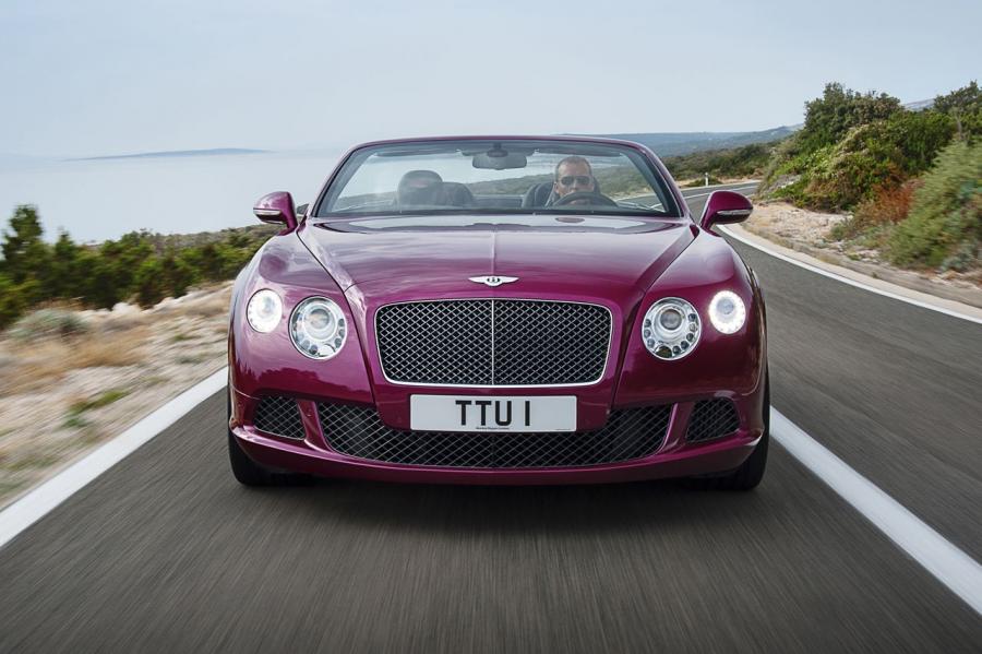  Bentley Continental GT Speed Convertible 2013 года  (фото 18 из 88)